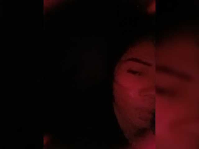 candicelovee live cam on BongaCams