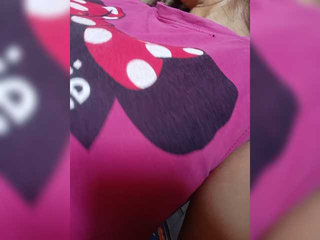 candicelovee live cam on BongaCams