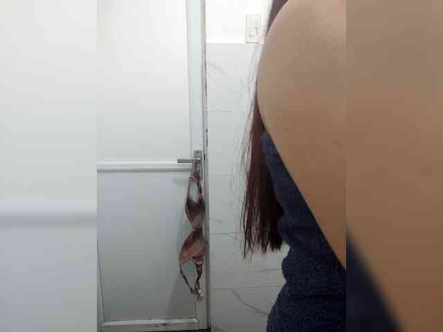 candicelovee webcam