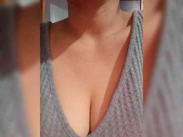 candicelovee webcam