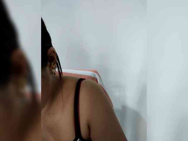 candicelovee webcam
