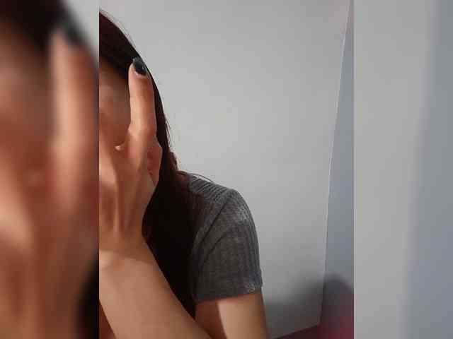 candicelovee Live Webcam on BongaCams