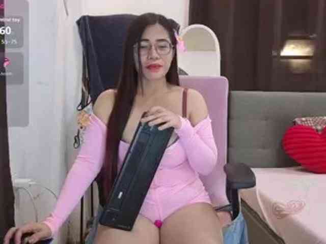 candicelovee webcam