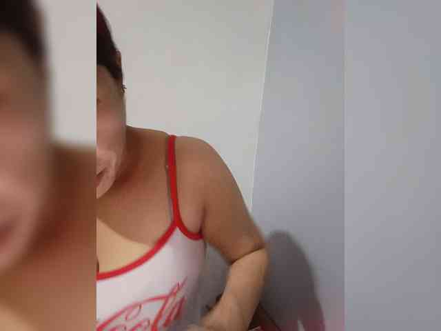 candicelovee webcam