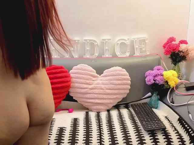 candicelovee webcam