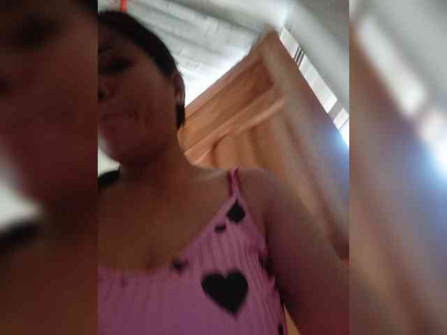candicelovee Live Webcam on BongaCams