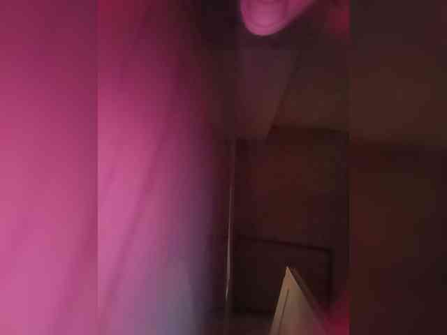 candicelovee Live Webcam on BongaCams