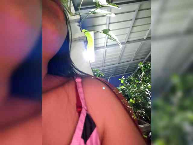 candicelovee Live Webcam on BongaCams