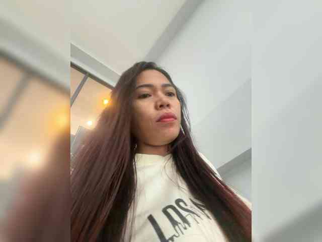 candicelovee webcam