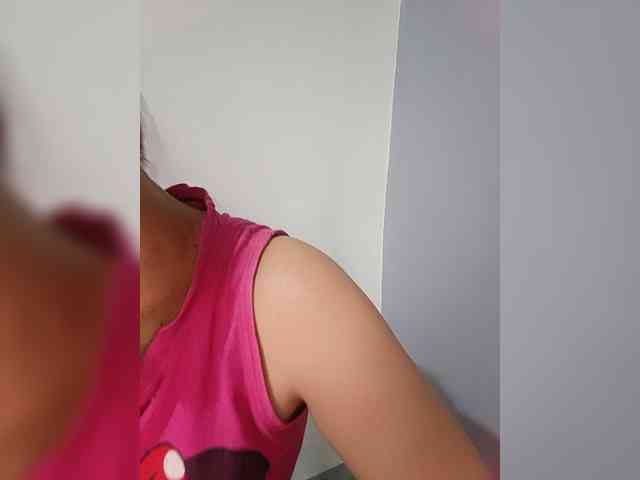 candicelovee webcam