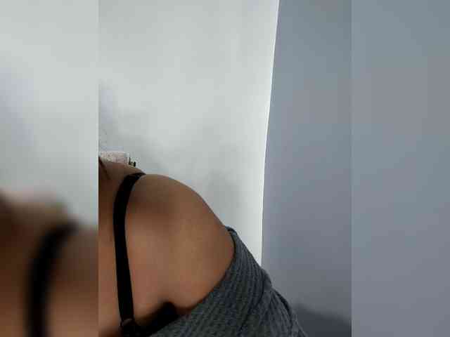 candicelovee webcam