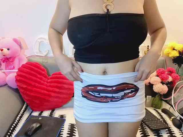 モデル: candicelovee