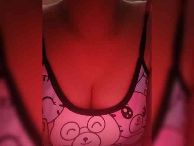 candicelovee webcam