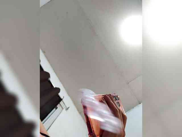 candicelovee webcam