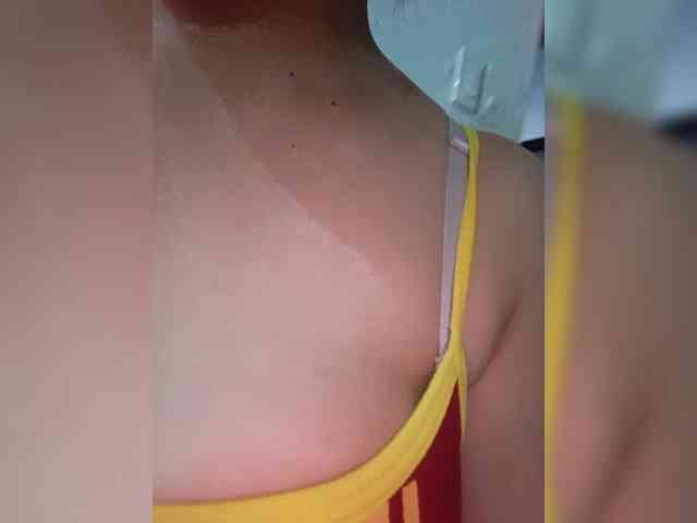 candicelovee webcam