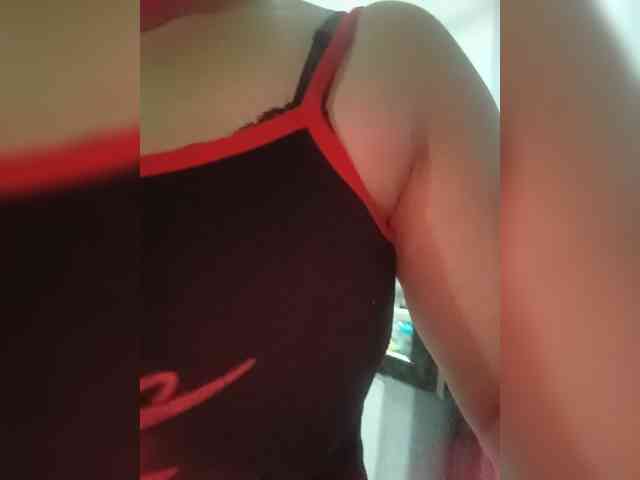 candicelovee webcam