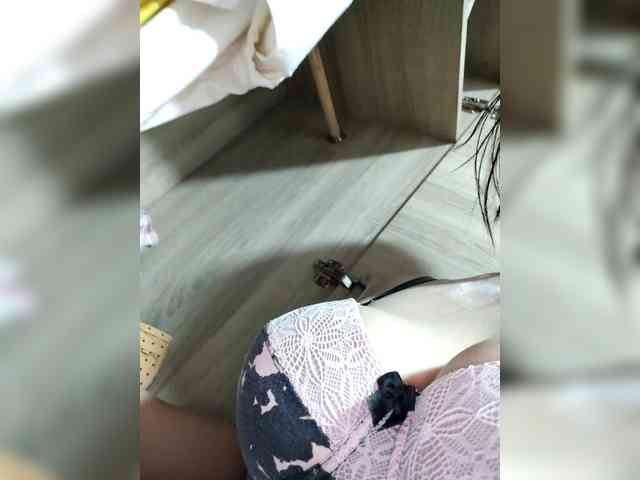 candicelovee webcam