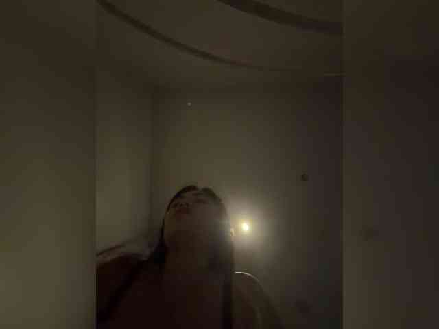 candicelovee webcam
