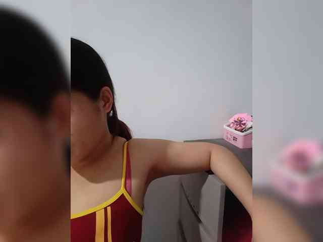 candicelovee webcam