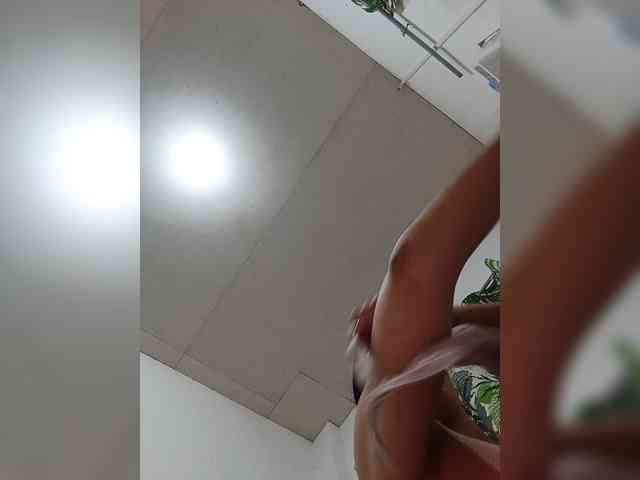 candicelovee webcam
