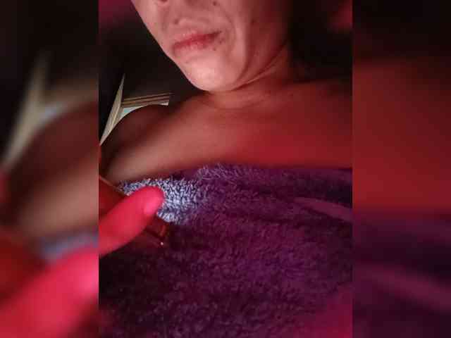 candicelovee webcam