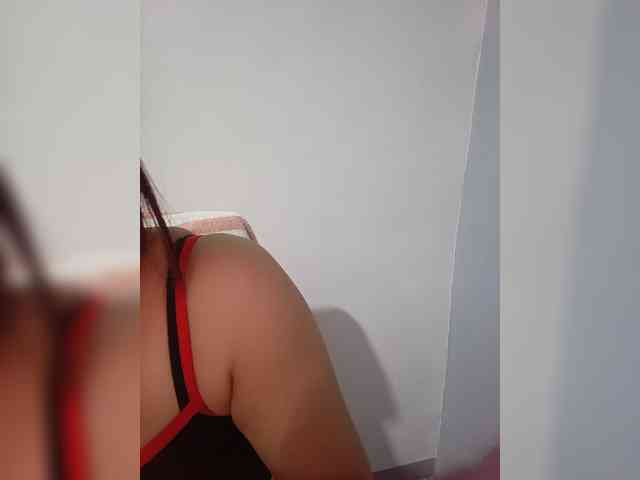 candicelovee webcam