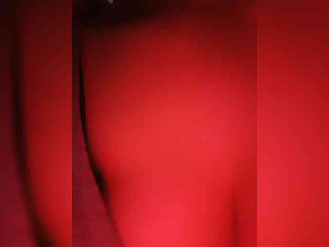 candicelovee Live Webcam on BongaCams