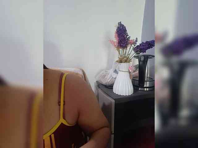candicelovee webcam