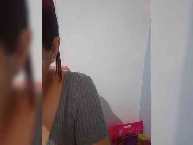 candicelovee Live Webcam on BongaCams