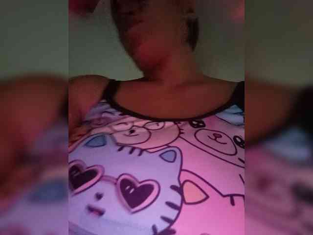 candicelovee webcam