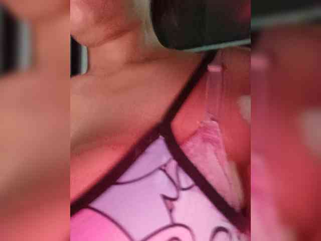 candicelovee webcam