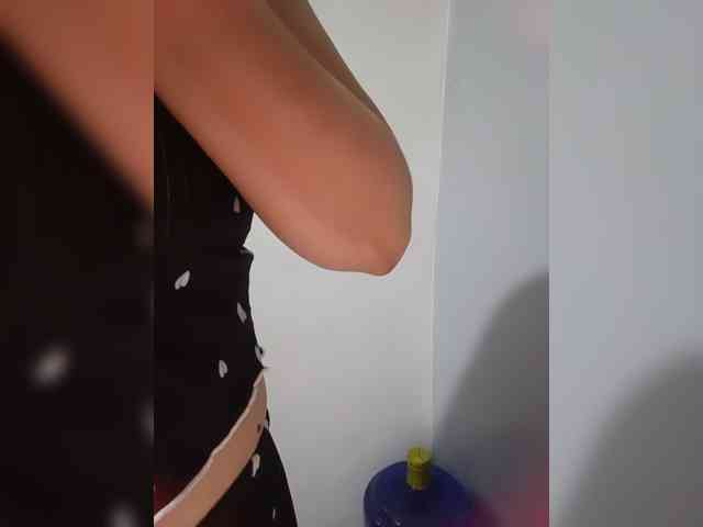 candicelovee webcam