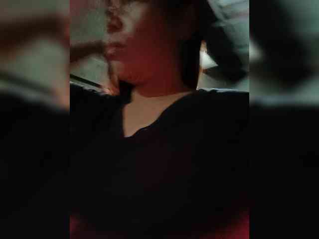 candicelovee Live Webcam on BongaCams
