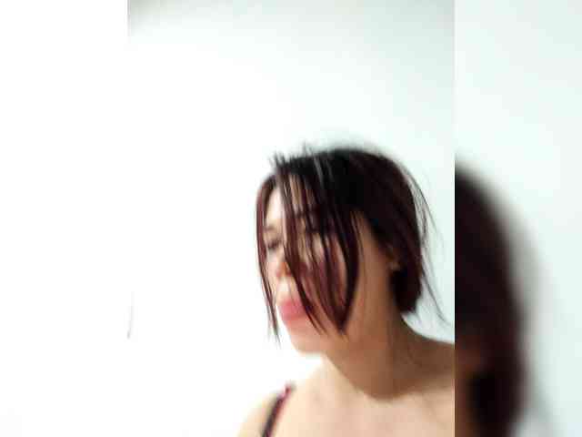 candicelovee Live Webcam on BongaCams