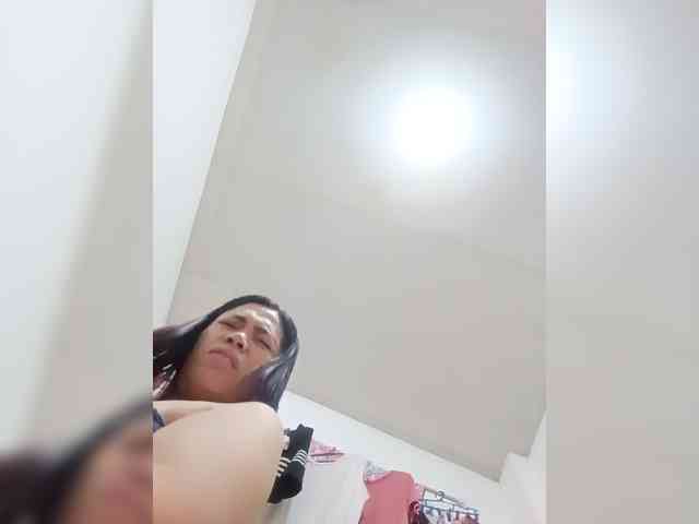 candicelovee webcam