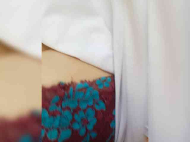 candicelovee webcam