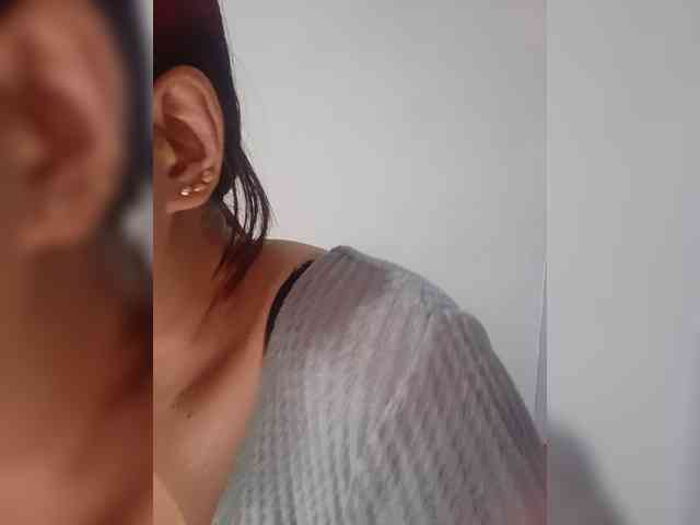 candicelovee Live Webcam on BongaCams