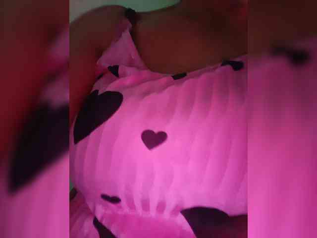 candicelovee webcam