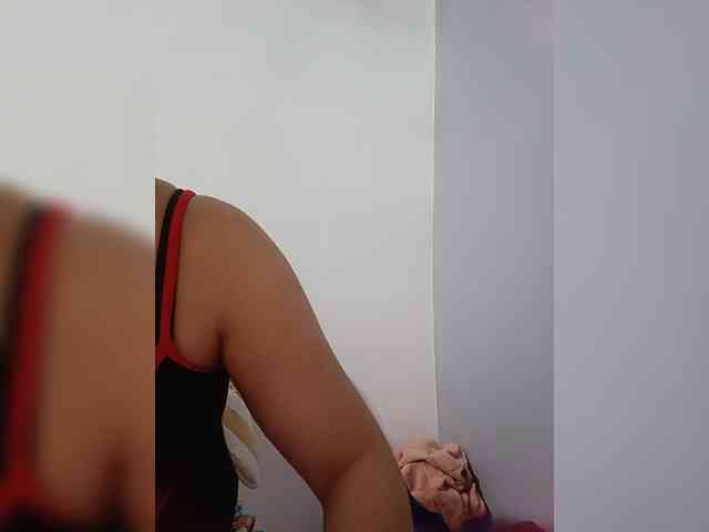 candicelovee webcam