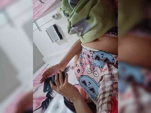 candicelovee webcam