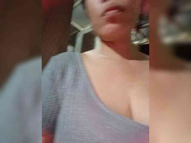 candicelovee webcam