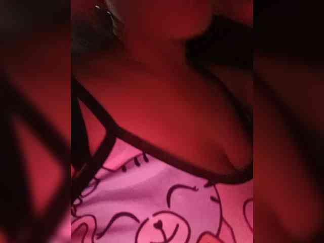 candicelovee webcam
