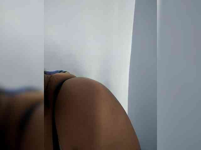 candicelovee webcam