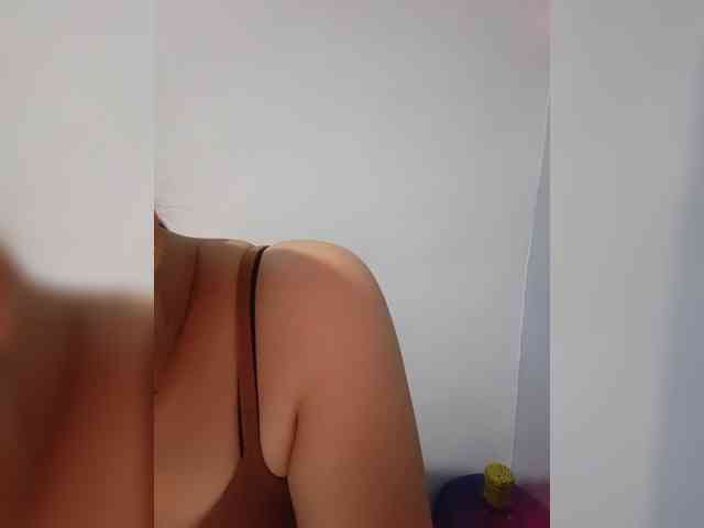candicelovee webcam