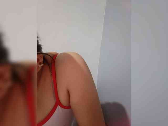 candicelovee webcam