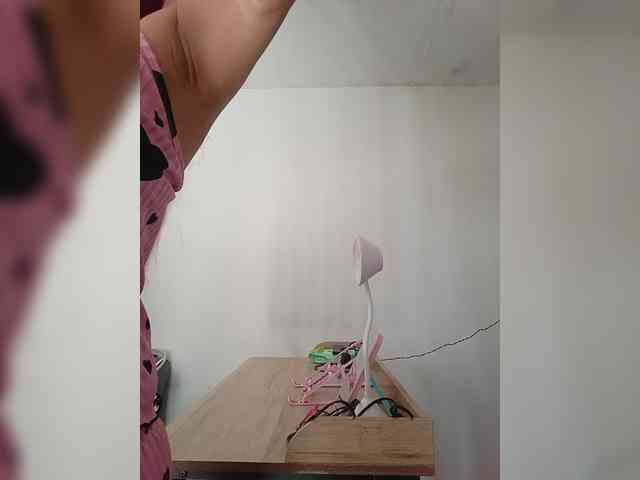candicelovee Live Webcam on BongaCams