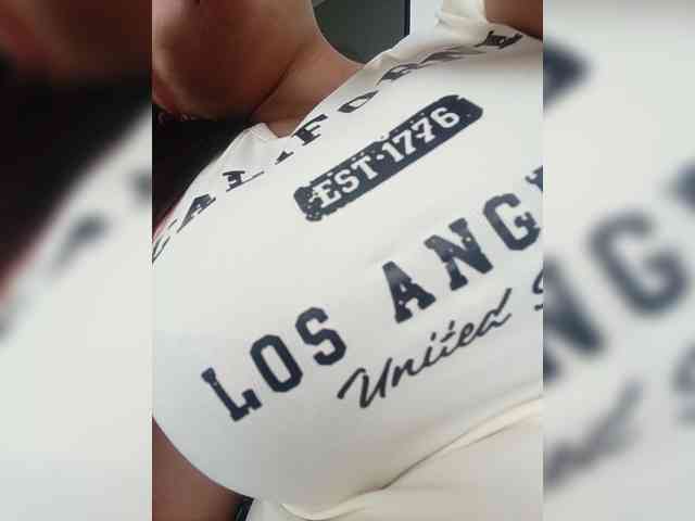 candicelovee webcam