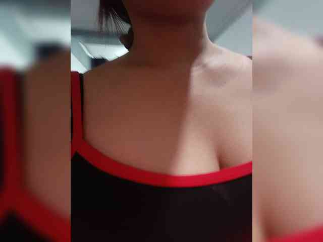 candicelovee webcam