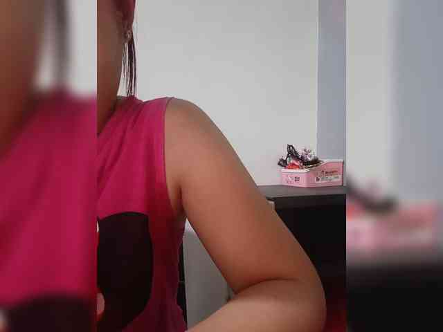 candicelovee webcam