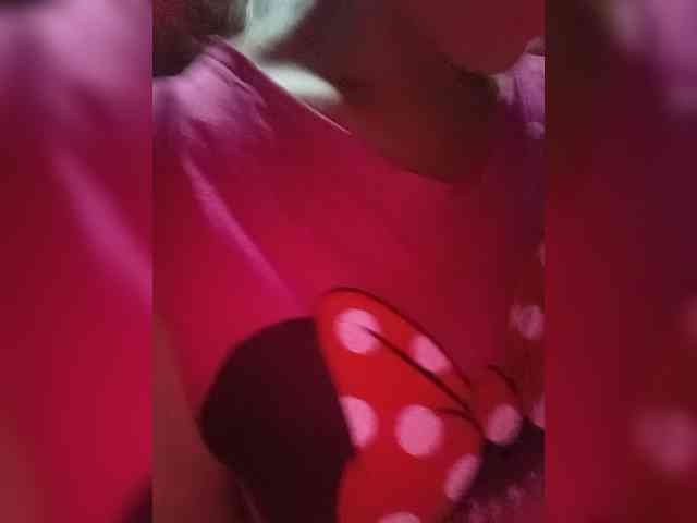 candicelovee webcam